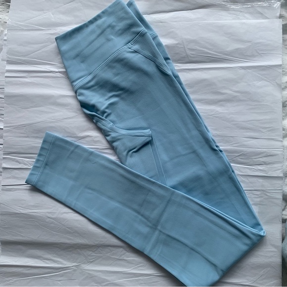 Girlfriend Collective Compressive Legging - Picture 3 of 3